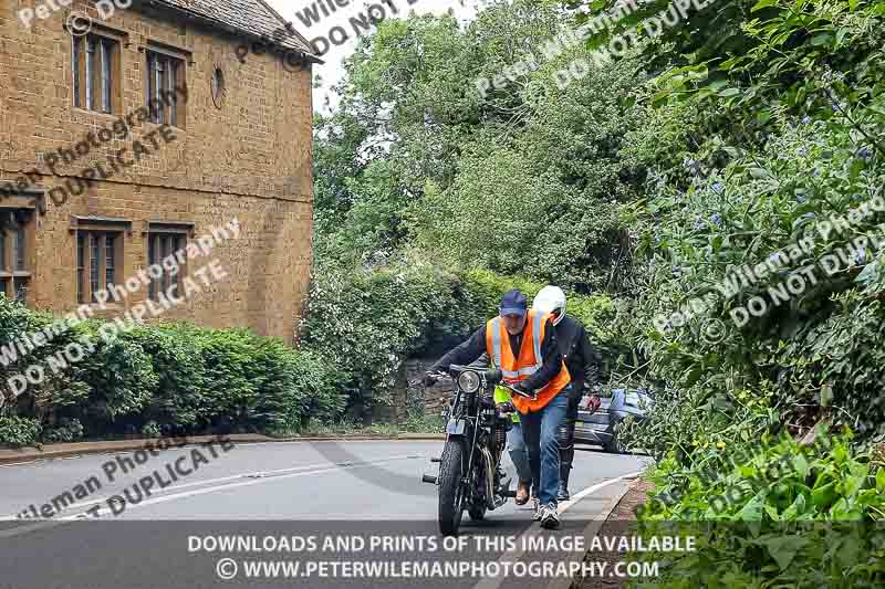 Vintage motorcycle club;eventdigitalimages;no limits trackdays;peter wileman photography;vintage motocycles;vmcc banbury run photographs